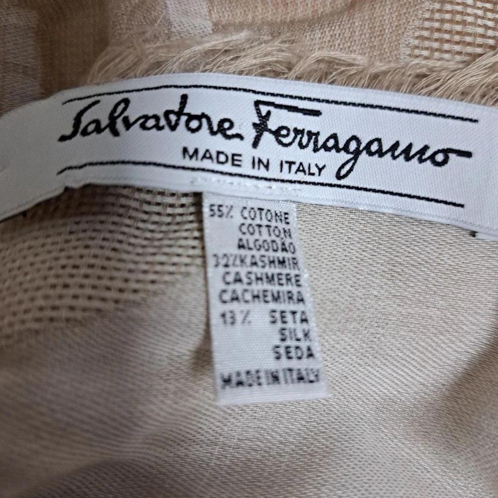 Used Salvatore Ferragamo Stole Beige