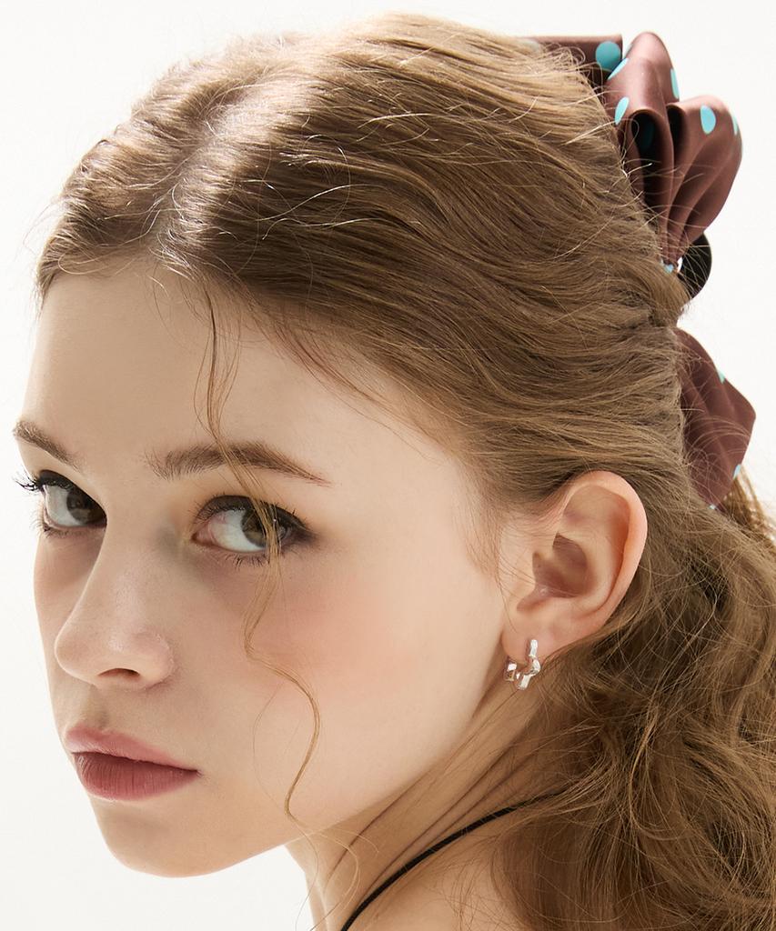 Vvv Flat Line Star One-Touch Ring Earrings