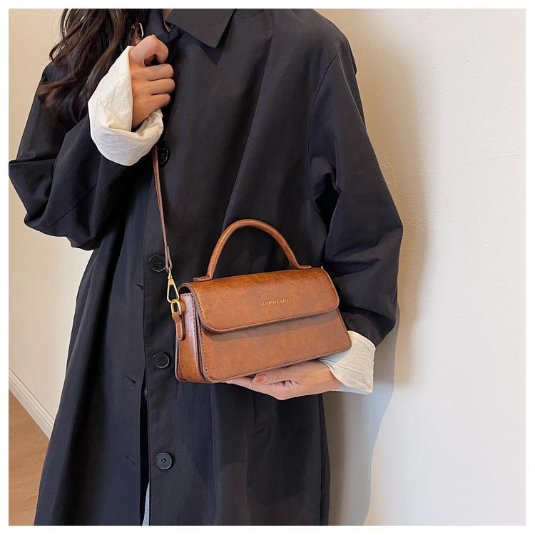 Dámská retro malá čtvercová kabelka 2024 - Nová podzimní/zimní móda, Jednoramenní crossbody taška