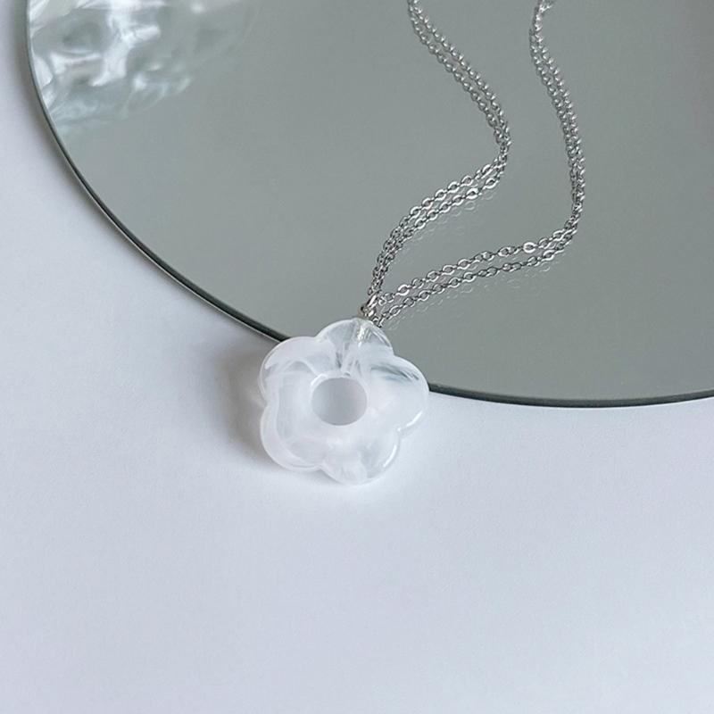 Simple Acrylic Flower Pendant Necklace Fashion Collar Necklaces Clavicle Chain Choker Necklace Neck Chain Jewelry