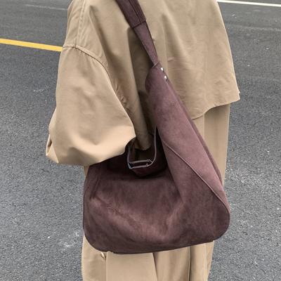Autumn and Winter New Suede Tote Bag, Large Capacity Commuter Casual Shoulder Bag, Fashionable Korean Versatile Simple Women's Bag