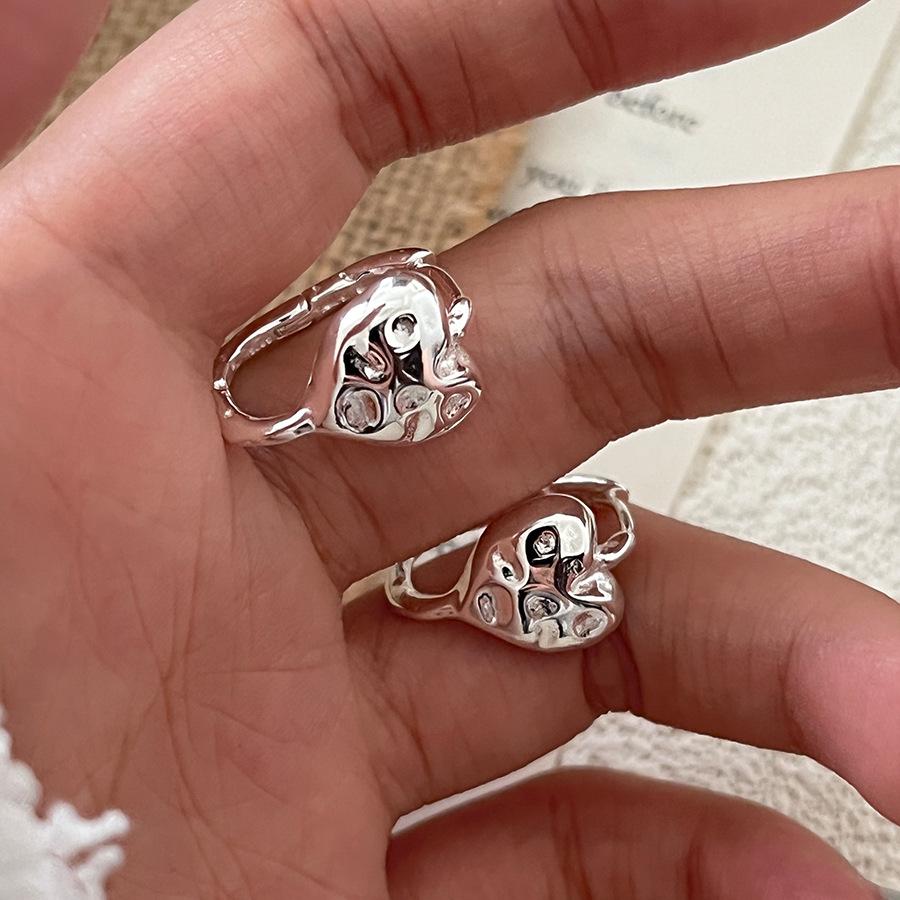 3D Heart Shape S925 Sterling Silver Earrings with Hammered Concave Dot Texture 925 Sterling Silver