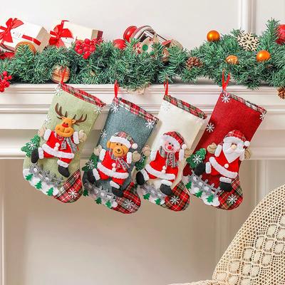 Weihnachtsstrümpfe Set Weihnachtsmann Schneemann Socke Weihnachtsschmuck Plüsch Weihnachtsmann/Schneemann/Bär/Elch Für Süßigkeiten Geschenktüte Party