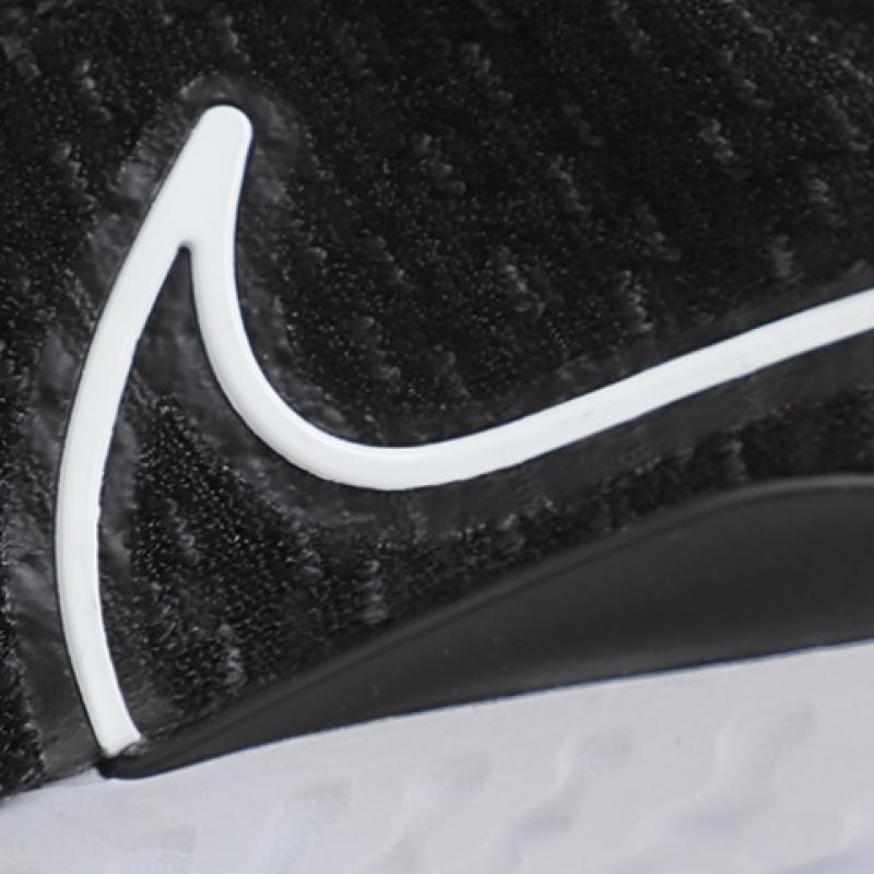 Nike W React Infinity Run Flyknit 3