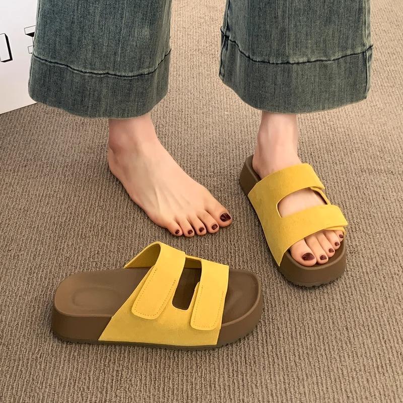 Super fire Velcro thick-soled slippers women's summer wear 2025 new one-word cool slippers small height-increasing sandals