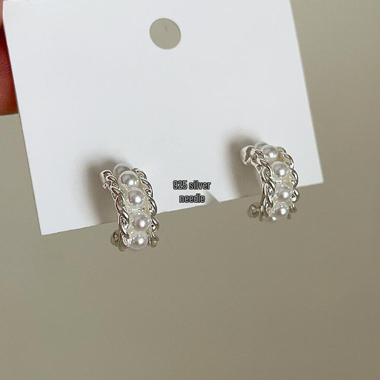 Matte Metal Twist Pearl Stud Earrings - Korean Retro Style for Women