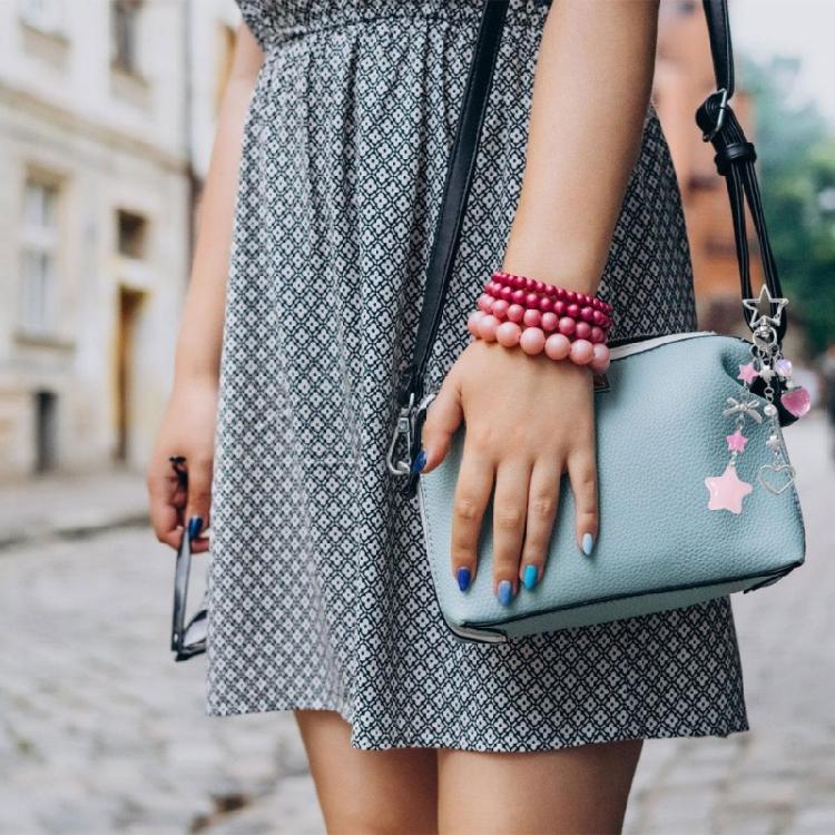 Cute Keychains for Girls,Lovely Car Keychain Accessories,Key Purse Handbag Charms for Women Bows Star Heart Keychain