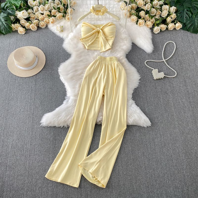 

Стиль Pure Desire Сексуальный короткий топ на шнуровке с нагрудными подушечками, топ-труба на бретелях через шею + брюки с высокой талией, утягивающие, с широкими штанинами, костюм-двойка Yellow Two-piece set One size