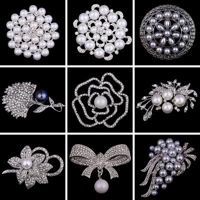 Corsage V-Neck Neckline Pearl Pin Skirt Sweater Cheongsam Suit Coat Button Pin Atmospheric Personality Brooch