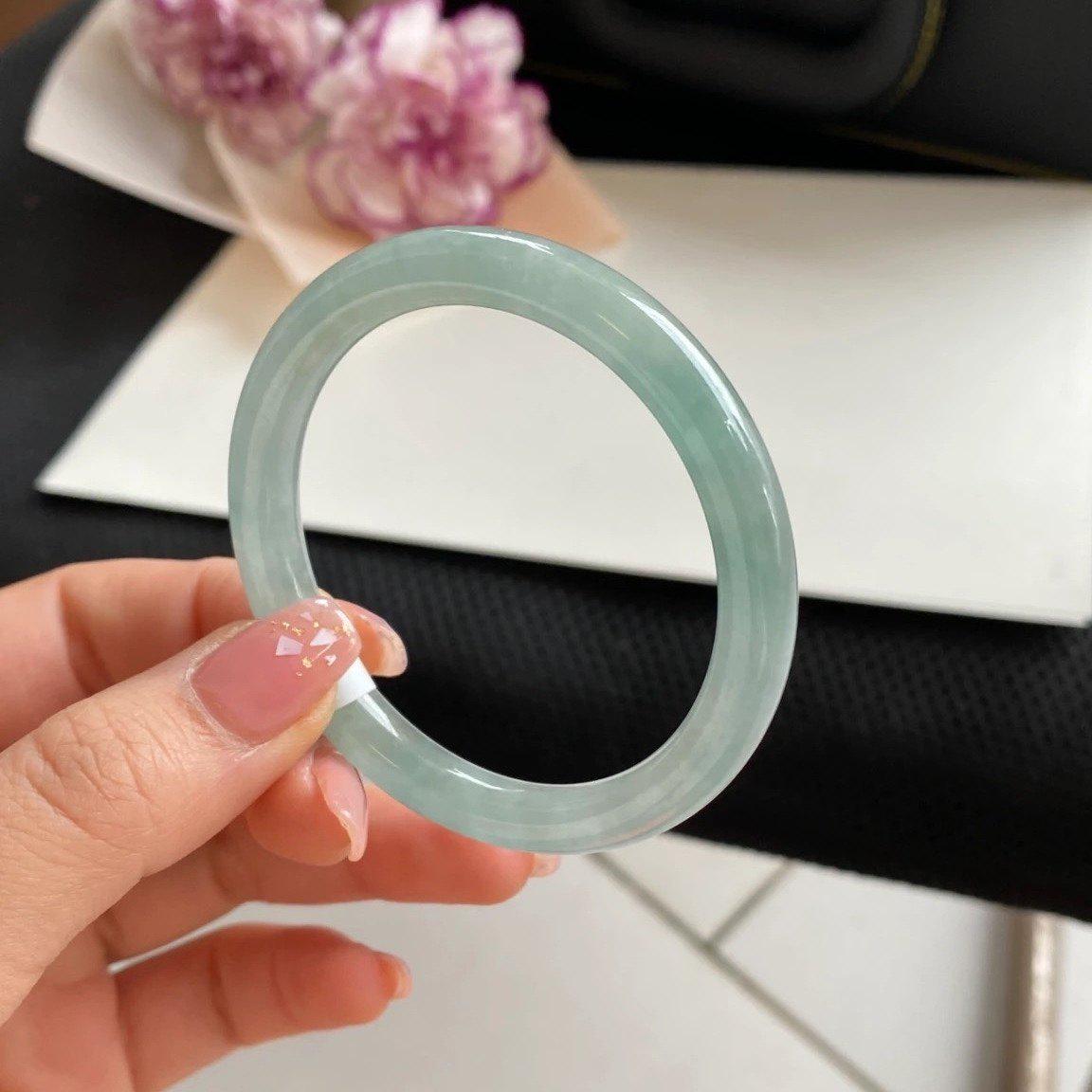 Браслет из натурального светло-зеленого жадеита Мьянмы, класс А - Тонкий круглый стержень для женщин - Бесплатная доставка SF Express Model 61