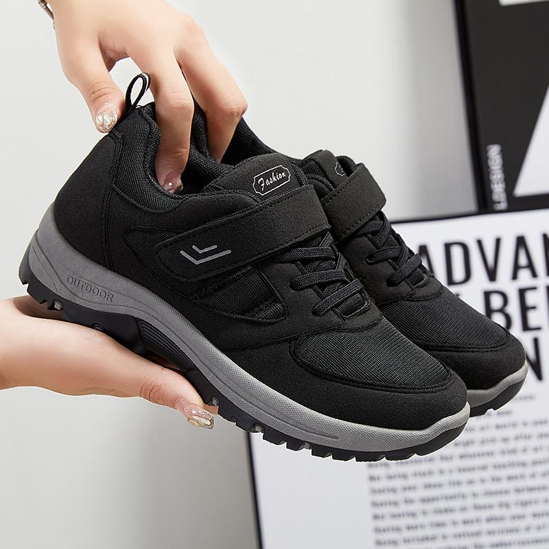 

Winter new lightweight middle-aged and elderly mother shoes mountaineering Velcro sports shoes wholesale men and women couples walking shoes 36