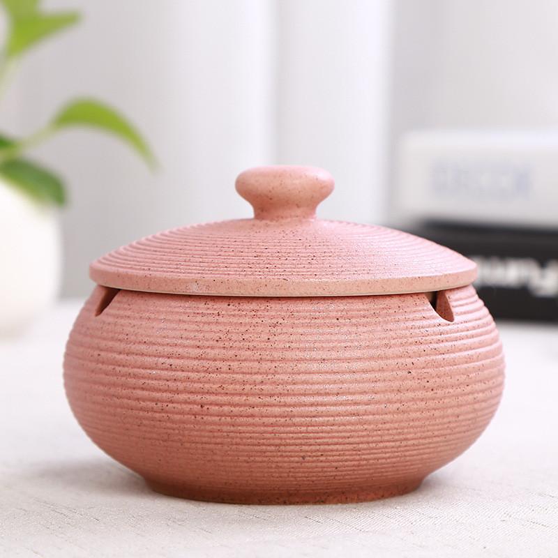 Vintage European Ceramic Ashtray With Creative Design For Home Decor And Smoking Lounge