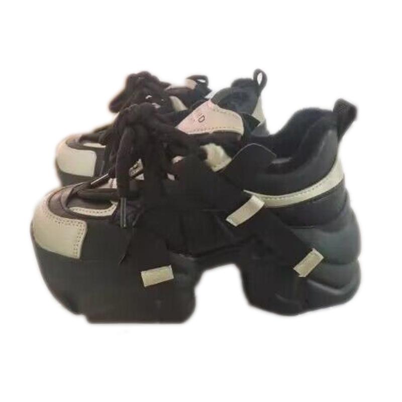 2025 New Soft Sneakers Woman Female Fashion High Increasing Ladies Trainers Chunky Sneakers Woman