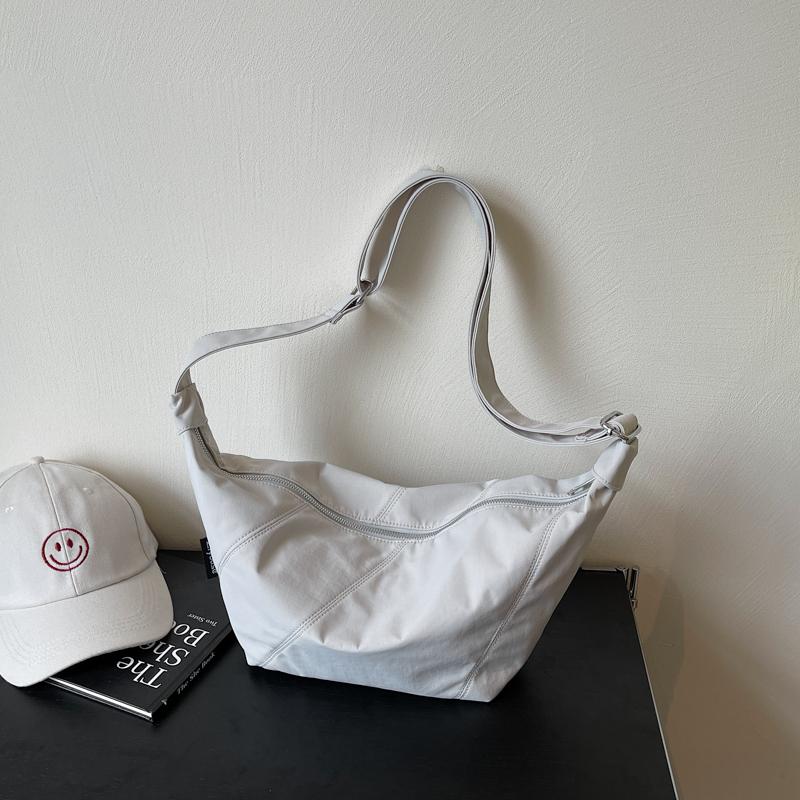 Women's Large Capacity Shoulder Crossbody Bag Solid Color Hobo Bag