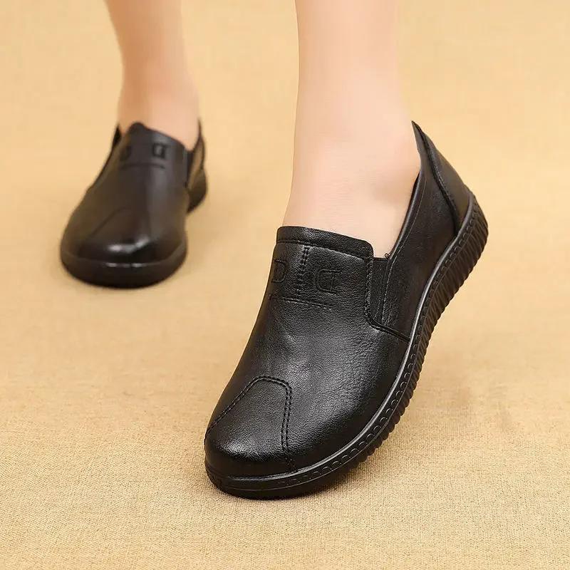 Fashion Women Genuine Leather Shoes Spring Autumn Brown Female Casual Shoes Black Mom Ladies Cozy Classic Leisure Loafer Shoes2025