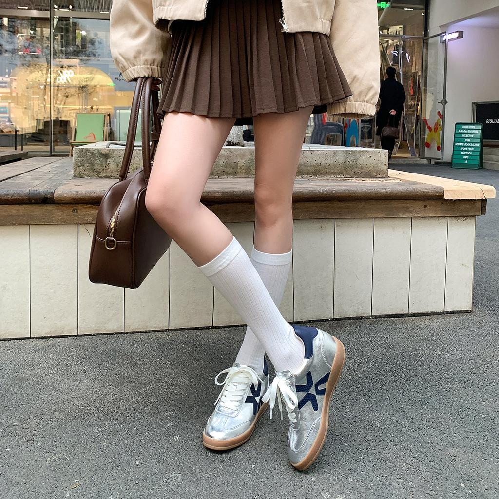 Rote Dexun Schuhe Damen Neu Leder Klassisch Nische Mode Vielseitig Freizeit Weichsohle Sport Damen Schuhe