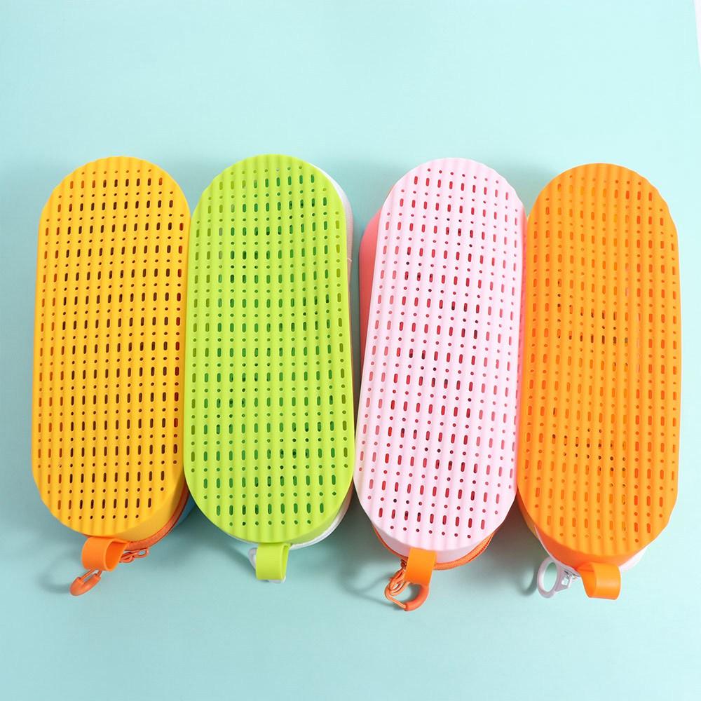 Silicone Swim Goggle Case Portable Waterproof Zipper Eyeglasses Case Soft with Drain Hole Swimming Goggles Protection Box