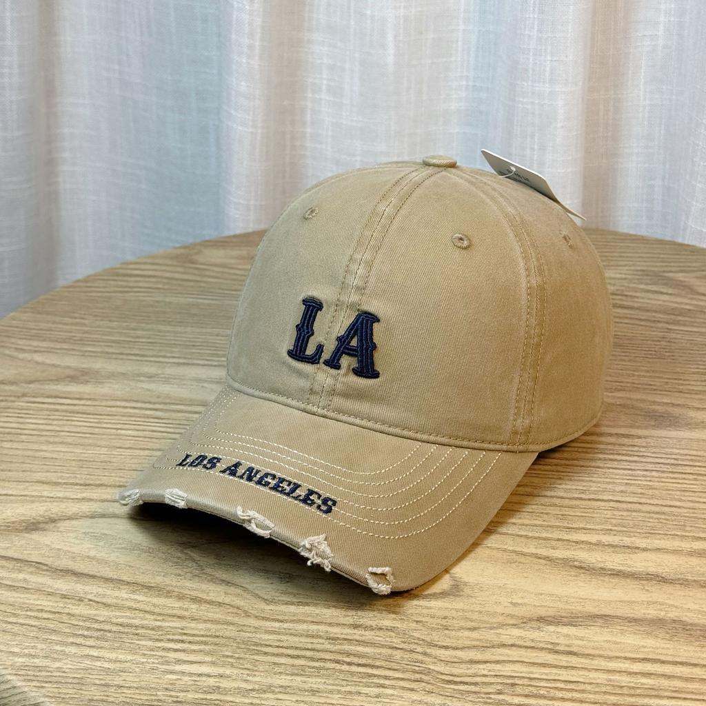 Neue LA Baseballkappe für Damen Koreanischer Stil Gestickte Schirmmütze Tiefer Sitz Sonnenschutz Kleines Gesicht