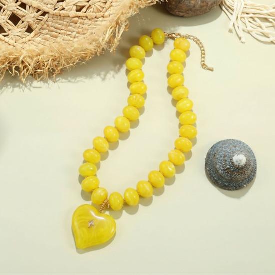Chunky Beaded Choker, Colorful Acrylic Beads Necklace, Heart Pendant Choker for Women Summer Beach Vacation Jewelry
