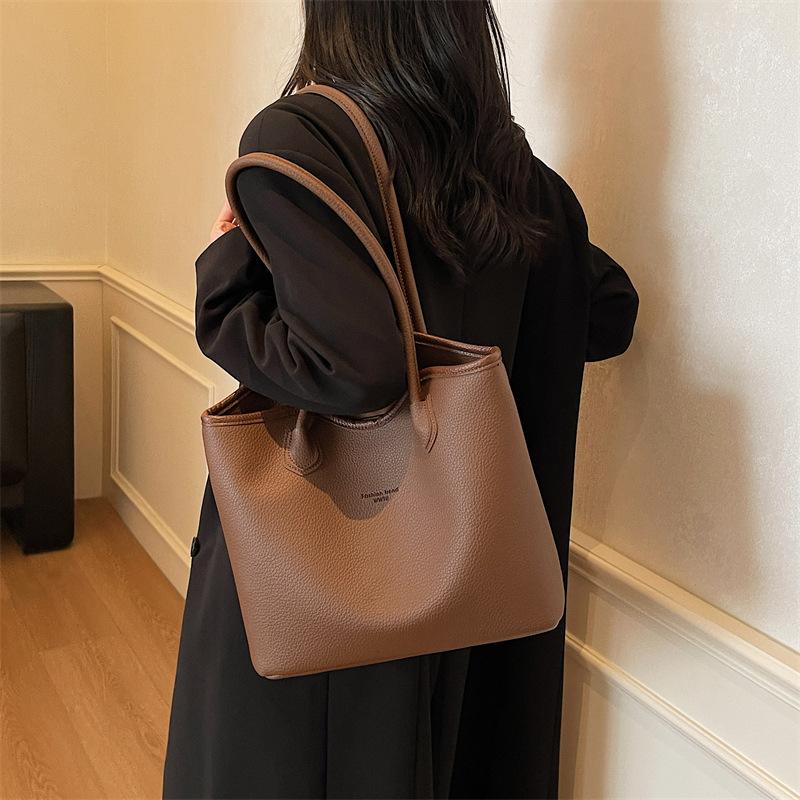 Bag Women's Large Capacity Tote Bag 2025 New Casual Shoulder Bag Handbag Retro Versatile Underarm Bag