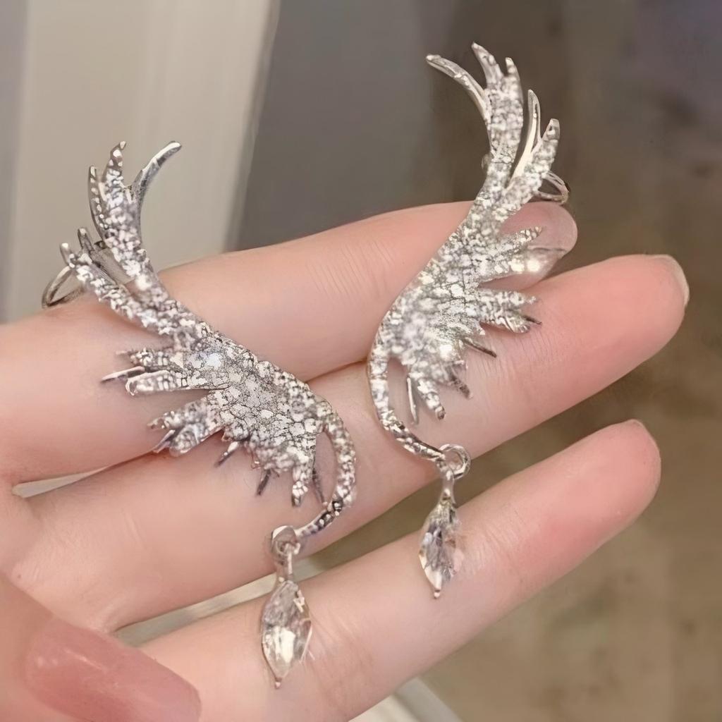 Punk Statement Ear Cuff Clip Earrings for Women Silver Color Crystal Angel Wings Dangle Earrings Wedding Party Trendy Jewelry