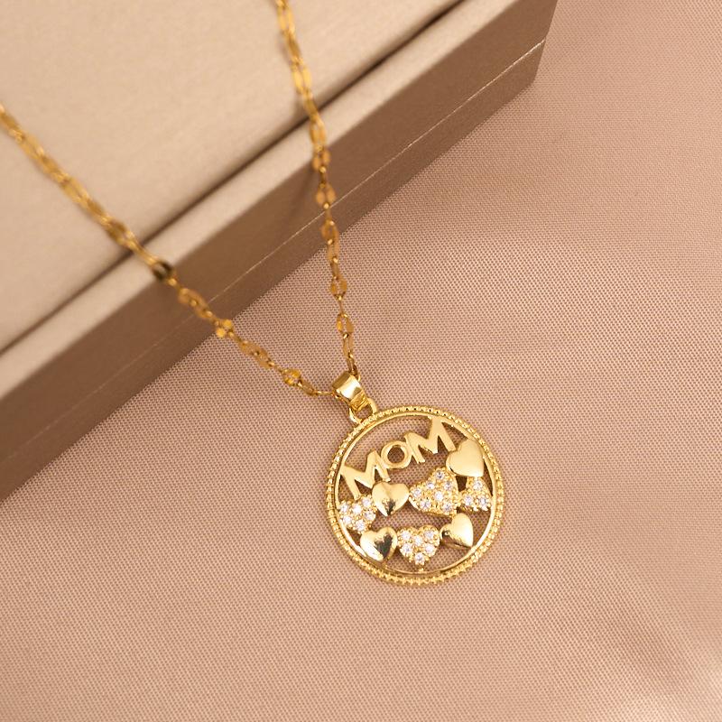 Micro Paved Zircon Heart MOM Letter Pendant Necklace For Women Mom Choker Stainless Steel Chain Jewelry Mini Mother's Day Gift