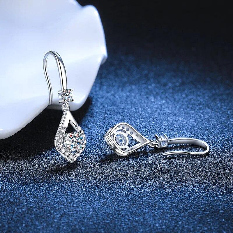 Real 0.5CT 5mm D Color Moissanite Drop Brincos para Mulheres S925 Prata Banhado PT950 Passado Teste de Diamante Brinco de Gota de Água