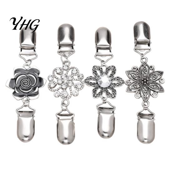 Elegant Sweater Brooches 4Pcs Vintage Clips for Women Girls, Retro Floral Cardigan Clips, Scarf Clasps Shawl Pins Scarves Clip, Waist Cincher