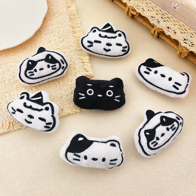 Cute Cartoon Cat Plush Doll Brooch & DIY Accessory for Clothing, Shoes, and Hats