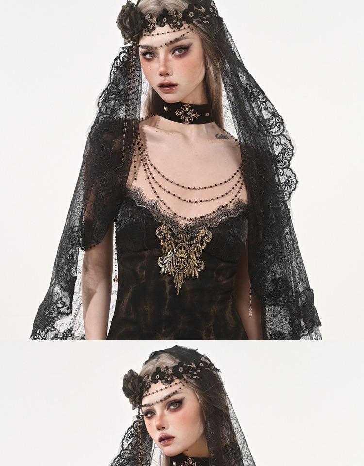 Exquisite Gothic Black Lace Bridal Veil Intricate Floral Embroidery Delicate Beaded Accents for Wedding/Boho/Halloween Party
