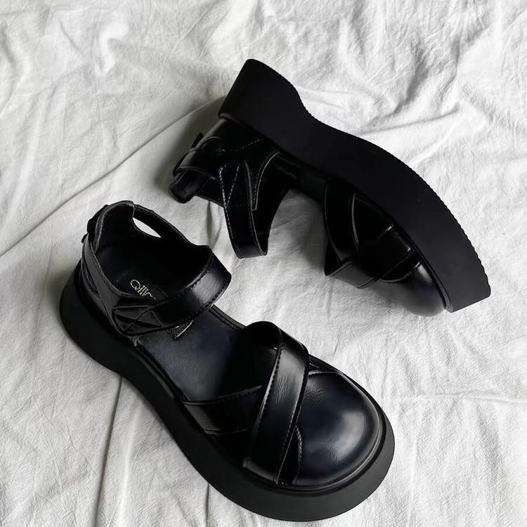 Fashion Summer Women Shoes Black Flat Leather Fashion Sandals Lace up Thick Soled Ankle Strap Sandals For Women Pinch Toe Flip Flops