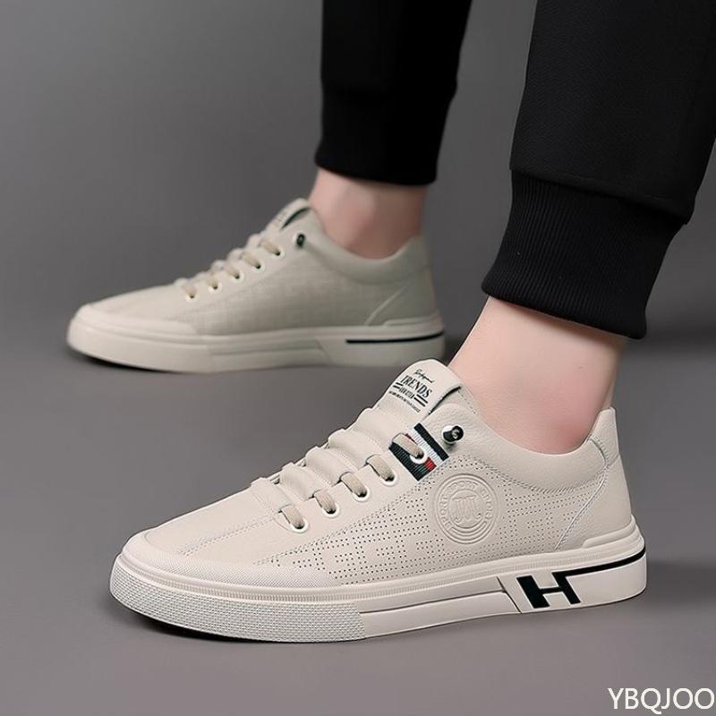 Fashion New embossed Breathable Shoes Men's trendy versatile shoe Casual light Sneakers Fashion comfortable Male shoes Zapatos Homme