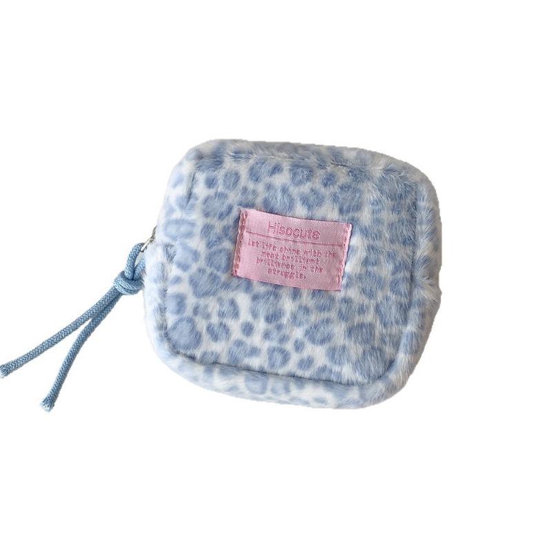 Leopard-pattern Plush Cosmetic Storage Bag with A Small Pocket for Holding A Wallet and A Purse.
