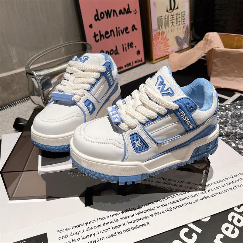 

Маффины толстоподошвенные толстые туфли Дин Сяобай женские 2025 новые небольшой высоты удобные и легкие повседневные туфли на платформе 40 синий