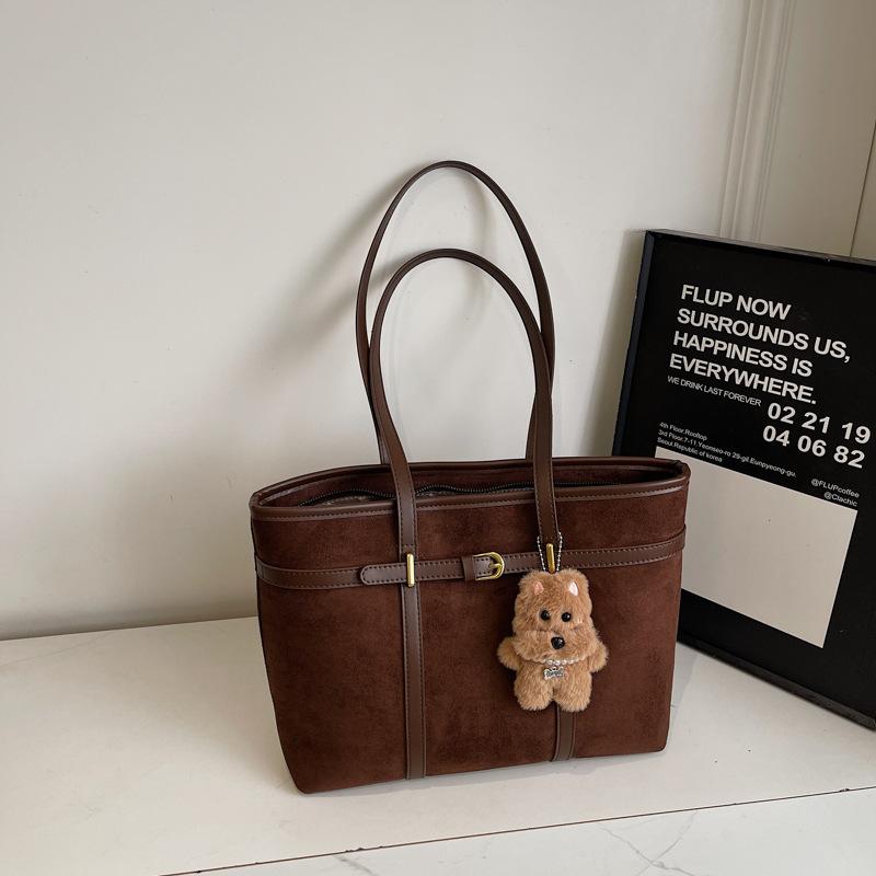 Retro and Fashionable Hand-held Underarm Bag, Commuting Single-shoulder Bag, Large Capacity, Simple and Trendy Tote Bag