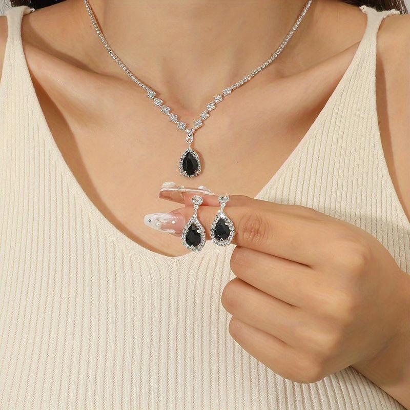 3-piece Fashion Jewelry Set Shiny Luxurious Evening Dress Accessories with Rhinestone Necklace and Earrings Suitable for Brides