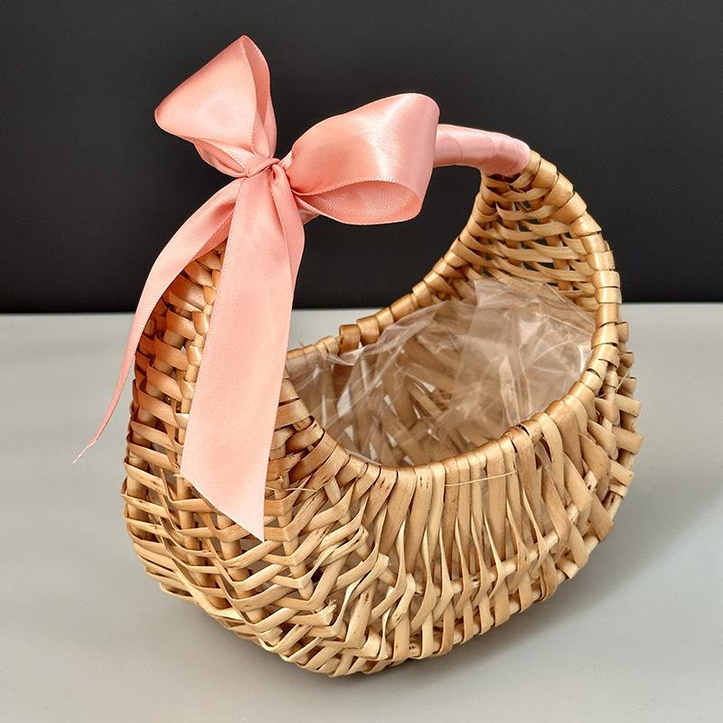 Bohemian Wicker Flower Basket with Handle & Waterproof Lining, Compact Lightweight Multifunctional Basket for Wedding Home Decor