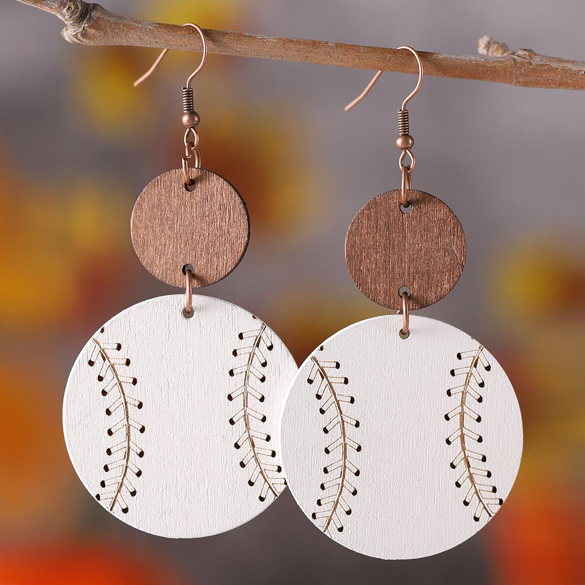

Super Bowl Baseball 3D Pattern Double Disc Pendant Stitching Earrings золотой