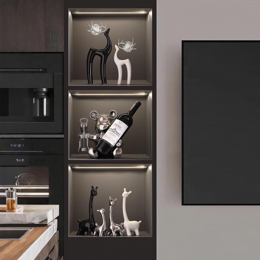 Fulu Luxury Living Room Tabletop Ornaments: High-End Decor for Wine Cabinets, TV Sideboards, and Housewarming Gifts