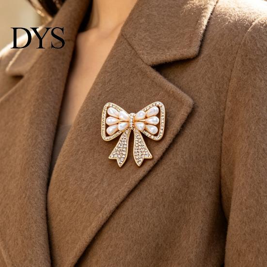 Bowknot Brooch Bow with Faux Pearls Rhinestones, Women Vintage Lapel Pin Pin, Jewelry Accessories for Coats Dresses Shawls Fake Pearl