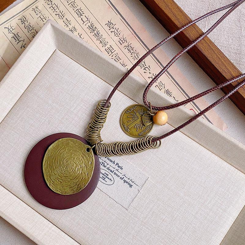 Women's Ethnic Zen Feather Necklace - Bohemian Layered Choker for Autumn/Winter