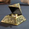 Livng Room Decor Smoking Accessories Pyramid Egyptian Pharaoh Metal Ashtray with Lid Vintage Ash Tray Creative Desktop Ornament