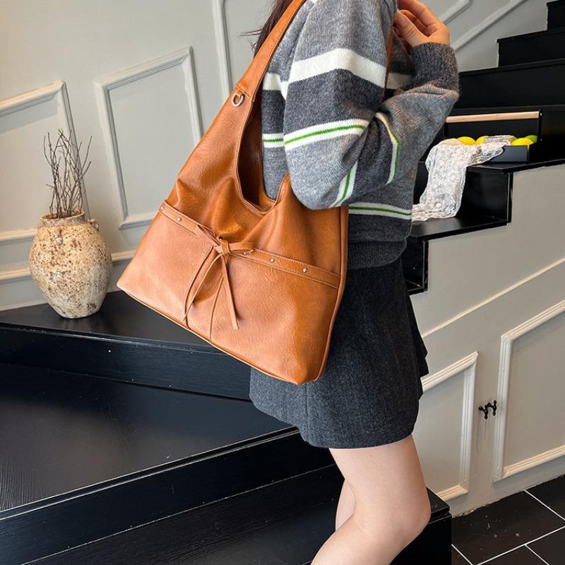 Retro Bag Women's Large-capacity New Autumn and Winter Leisure Niche Shoulder Underarm Bag Commuter Tote Bag