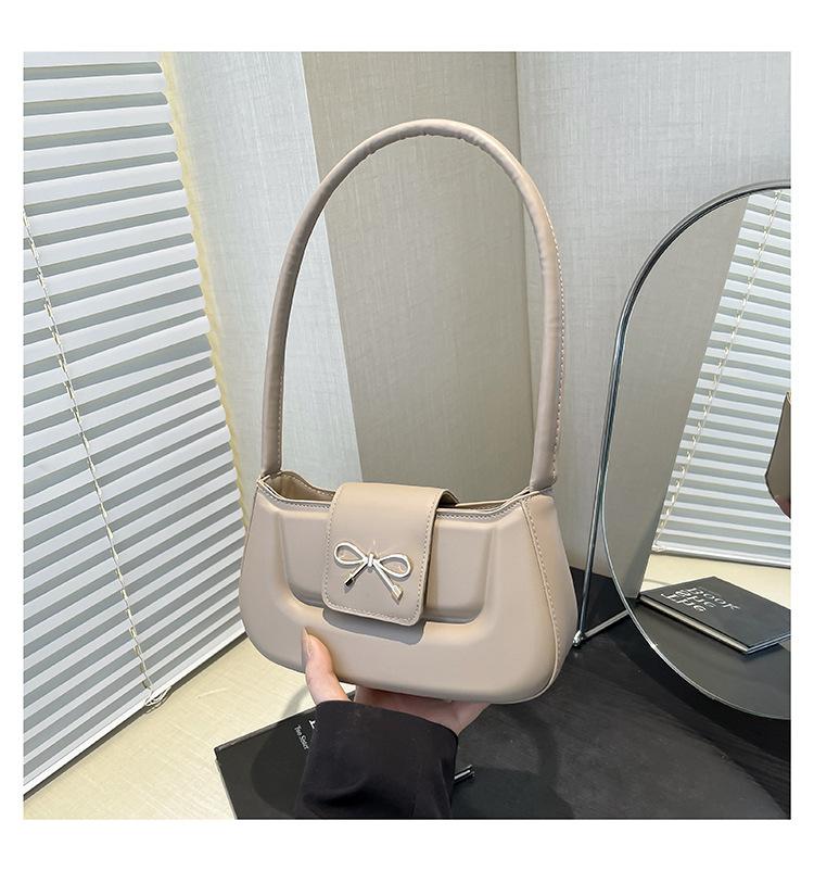 

2025 new French style niche design personalized retro simple portable crescent bag casual shoulder armpit bag хаки