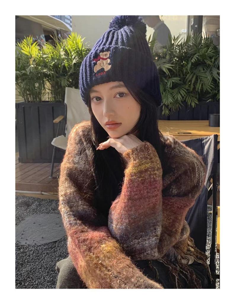 Cute bear embroidered knitted wool hat for children to keep warm in winter, thickened ear protectors, hairball cold hat to show small face