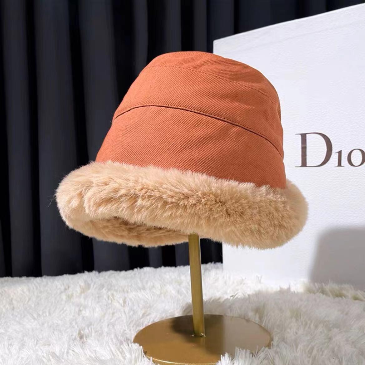 

Женская плюшевая зимняя шапка-рыбачка в японском стиле - Теплая монгольская шапка-бини с защитой ушей