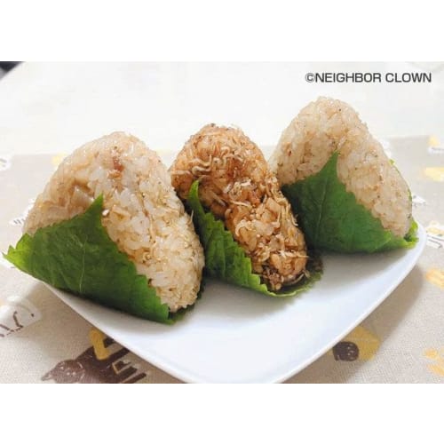 NEIGHBOR CLOWN Easy Onigiri Maker and Onigiri Mold [Quick Cooking/Make Onigiri Simultaneously by Simply Inserting into the Mold] Bento Box Cookware wi