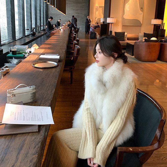 

Экологичный жилет из искусственного меха лисы с опущенными плечами для женщин L (131-144 lbs) белый