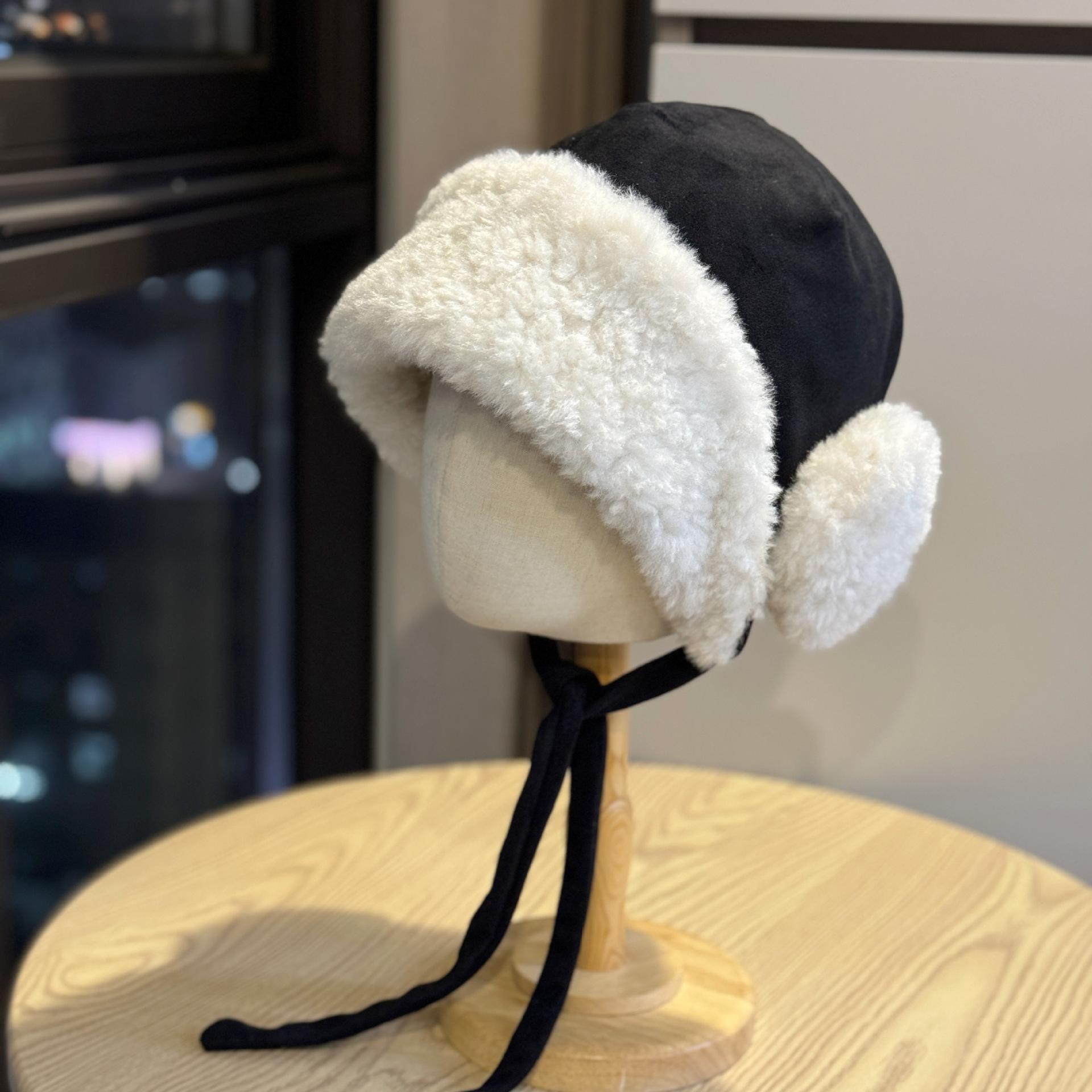 

Korean-style simple autumn and winter lamb wool ear-protecting hat for women, versatile tie-back warm pullover hat, trendy for skiing and cycling Adult54-60Adjustable чёрный