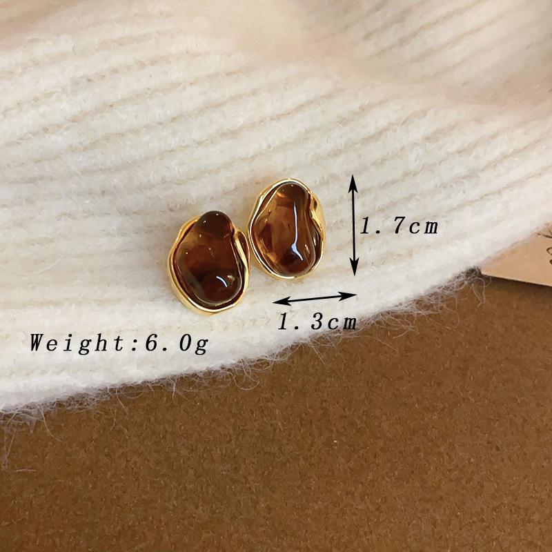 

Brown Acrylic Irregular Oval Beads Stud Earrings for Women Golden Geometry Small Earrings Party Simple Trendy Zircon Gift
